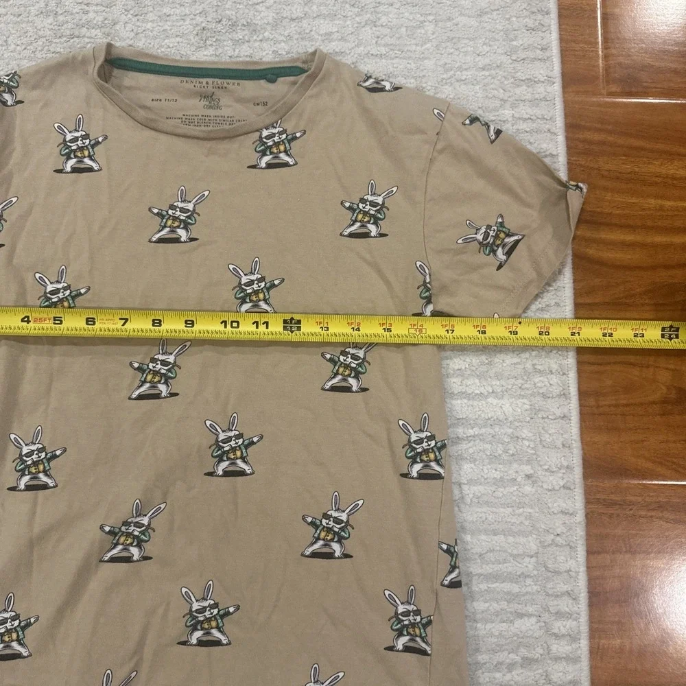 Denim & Flower Ricky Singh‎ Tan Dabbing Easter Bunny Tee Shirt Top Boys Sz 11-12